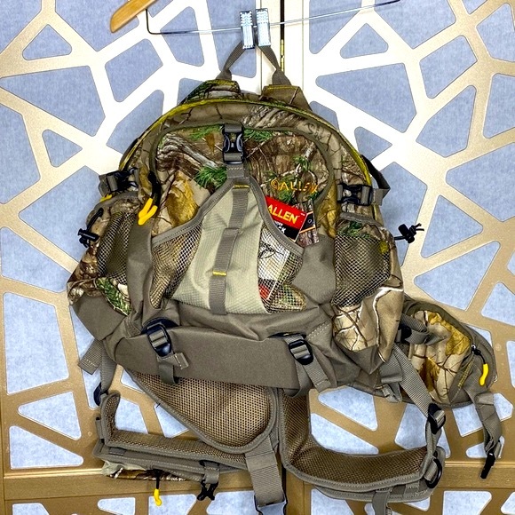 Realtree Bags Pathfinder 23 Daypack Realtree Xtra Allen Poshmark